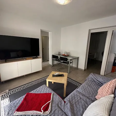 דירה Rentalholidays Ref 036 *